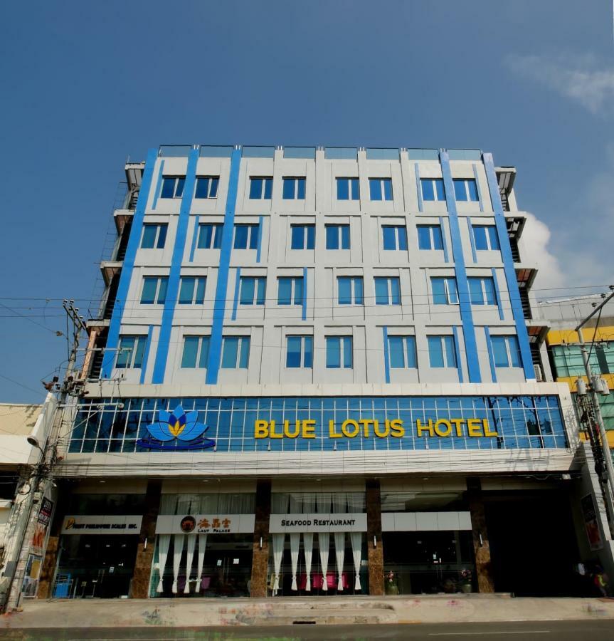 Blue Lotus Hotel Davao Экстерьер фото