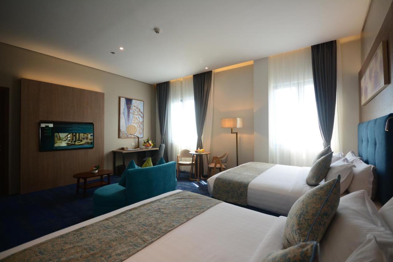 Blue Lotus Hotel Davao Экстерьер фото